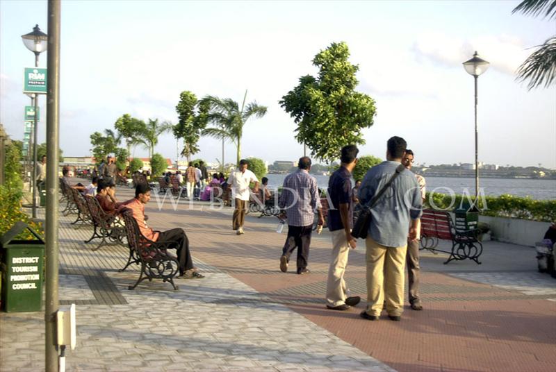 Walkway, Kochi - Ernakulam