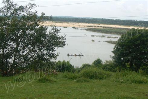 Bharathapuzha river at a distance