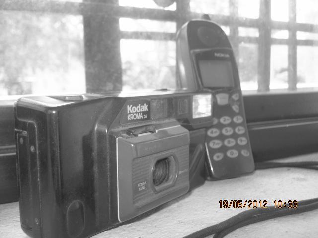 old kodak camera & nokia phone