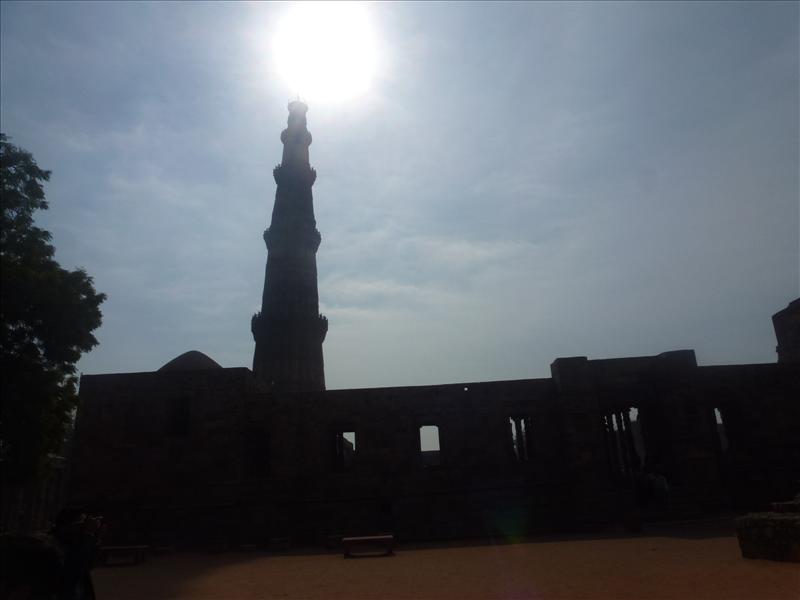 Qutb Minar in Noon time