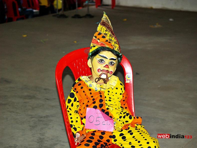 A contestant from Salabha Mela 2013