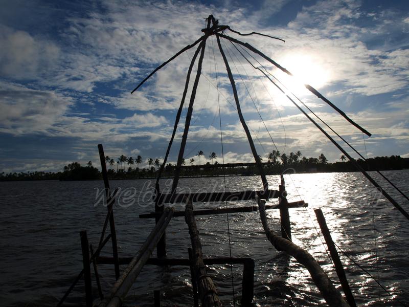Chinese Fishing Net - Kerala
