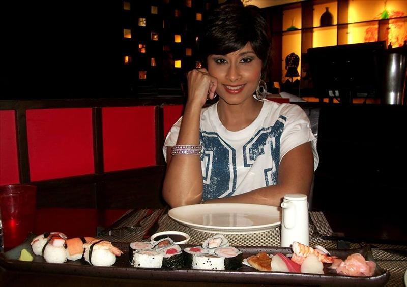 Aiysha Saagar Enjoying Sushi