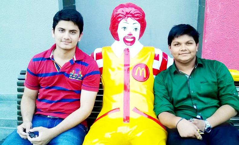 manthan shah with his friend