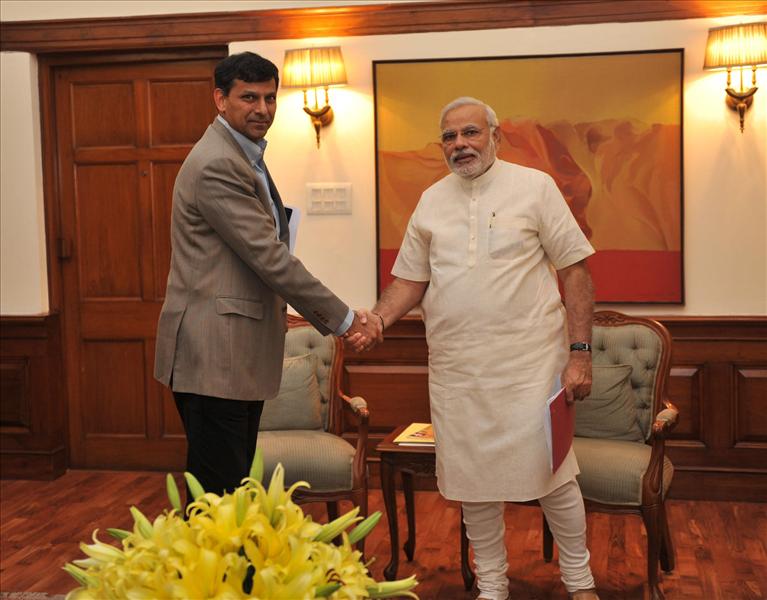 PM Modi meets RBI Governor Raghuram Rajan