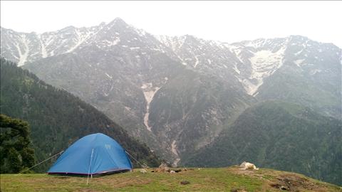 CAMPING IN HILLS