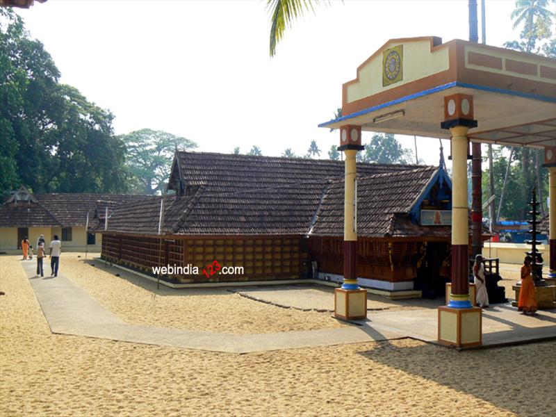 Elamkavu Devi Temple, Kerala