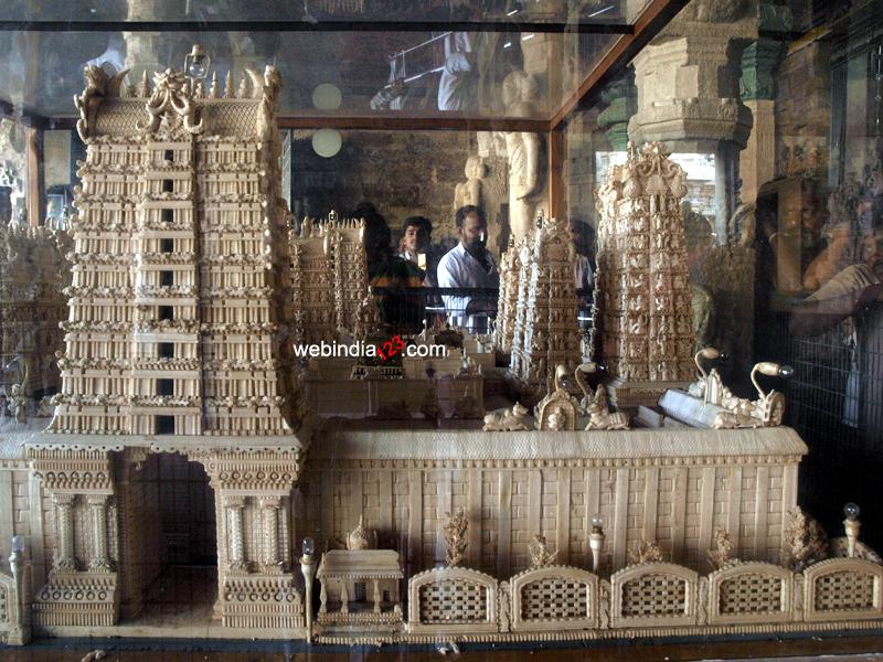 Model - Madurai Meenakshi Temple, Tamilnadu