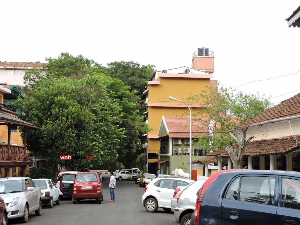 Street scene in Panaji (Panjim), Goa
