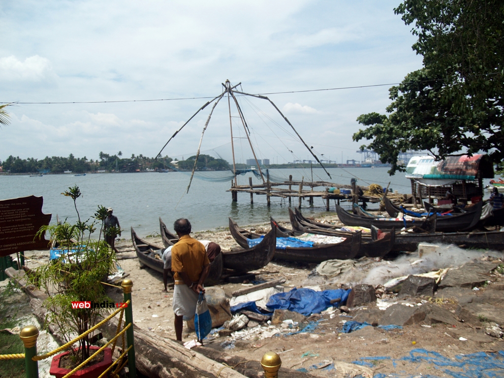 Chinese Fishing Net - Fort Kochi