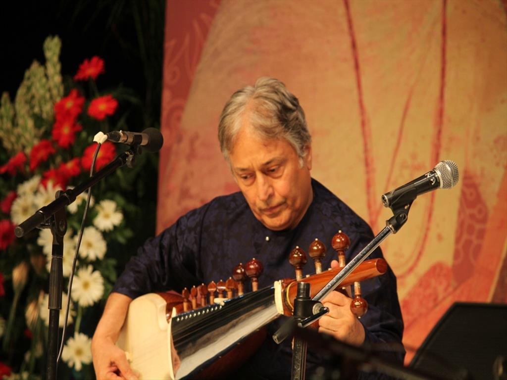 Sarod maestro Ustad Amjad Ali Khan at the Delhi Classical Music Festival