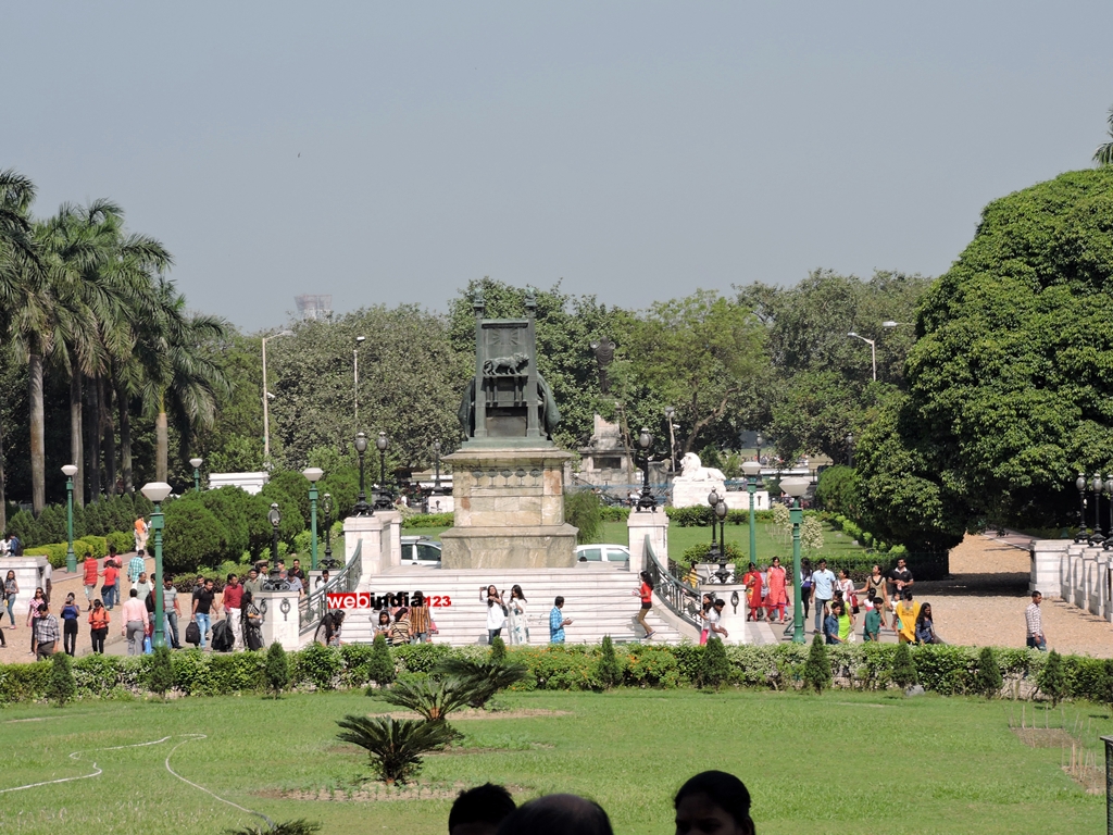 Statue of Queen Victoria at Victoria Memorial, Kolkata