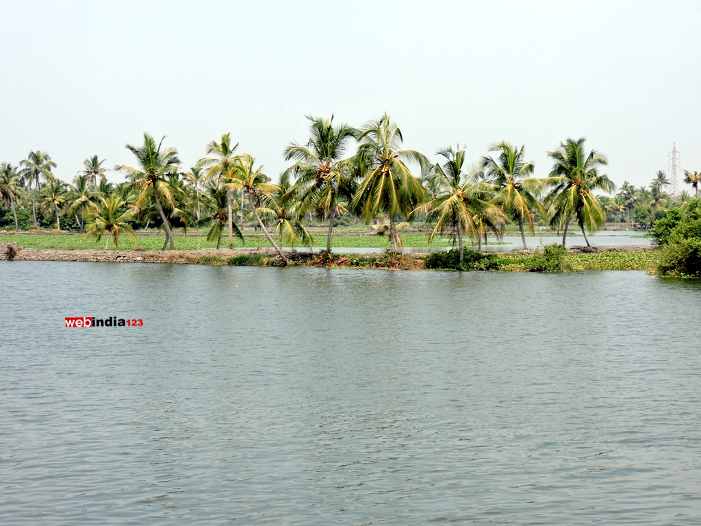 Marine Drive Boating, Kochi Ernakulam