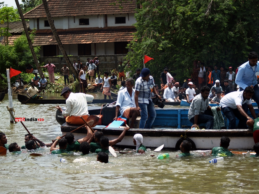 A glimpse from Gothuruth Boat Race