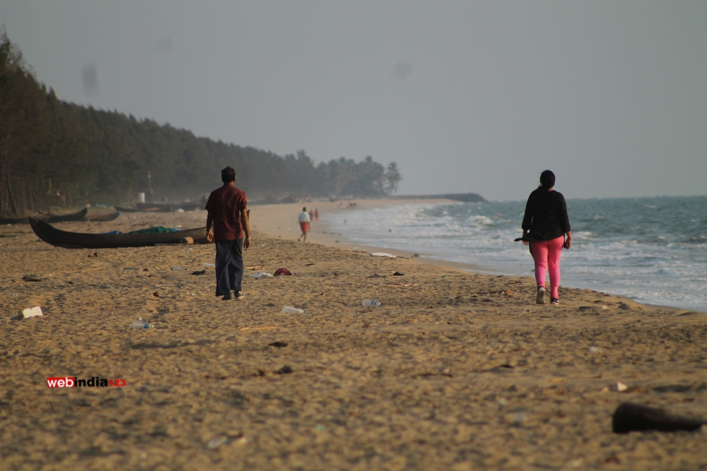 Dr. Ambedkar beach, Cherai