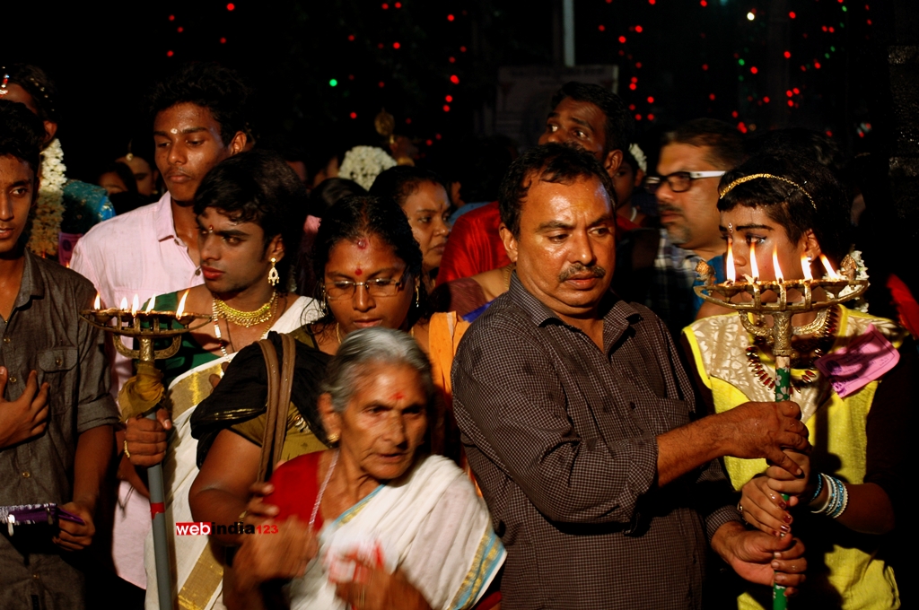 People at Kottankulangara Chamayavilakku 2016