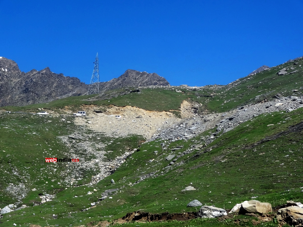 Enroute to Rohtang Pass