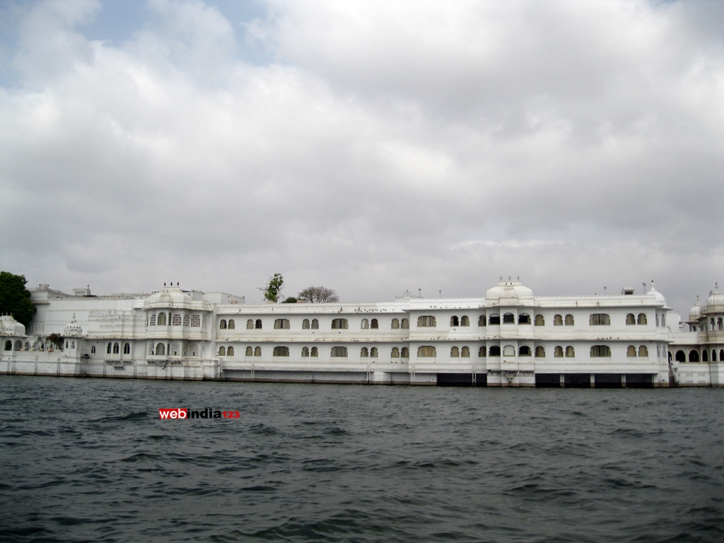 Taj Lake Palace, Udaipur from Boat