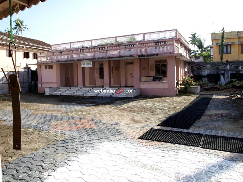 The Dharmanath Jain temple premises