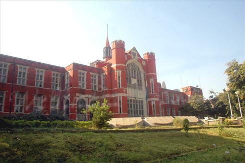 Maharaja Sayaji Rao University college building
