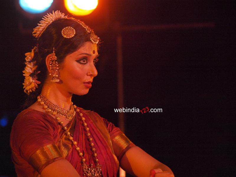 Priya Venkataraman - Bharatanatyam Dancer