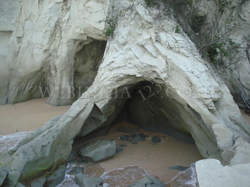 Neil Island, Natural Cave - Andaman