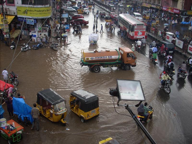 Photos of Hyderabad city in rainy day