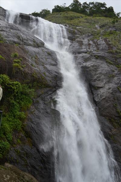Palaruvi Waterfall