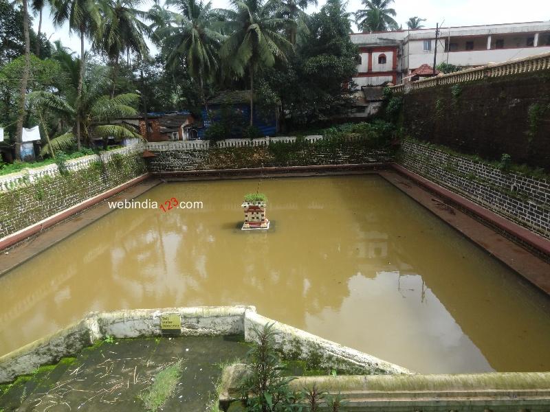 Water tank at Shantadurga Temple, Goa