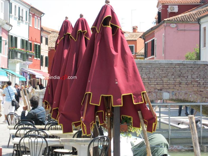 Umbrella, Venice