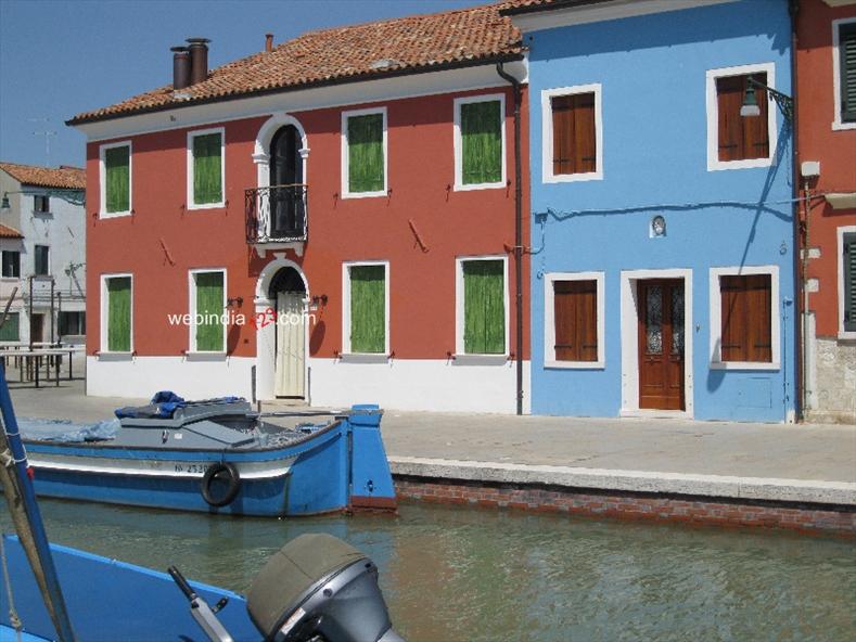 Colourful buildings, Venice