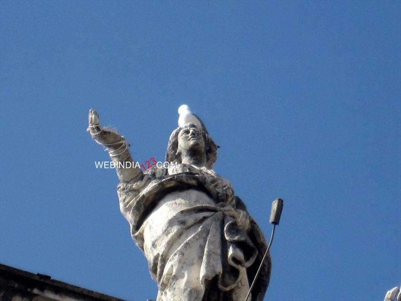 Statue infront of St. Peter`s Basilica, Vatican