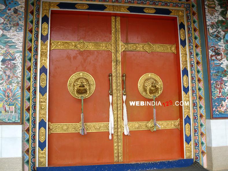 Bylakuppe Golden Temple (Namdroling monastery), Coorg