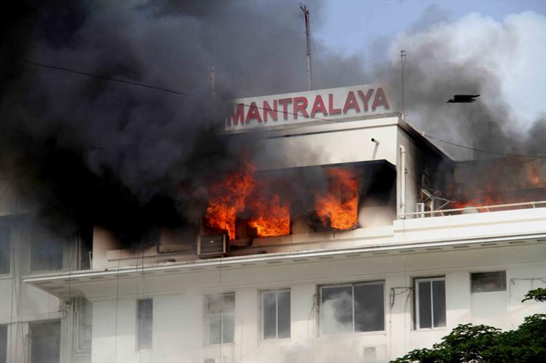 Fire in Mumbai Mantralaya